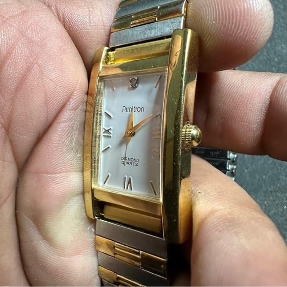 Armitron Diamond Quartz Tank Style Mens Watch Gold Tone White Dial 20/2682 Works - Picture 2 of 10